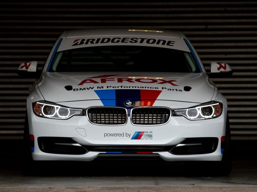  BMW 3-Series Race Car 2012 года  (фото 9 из 18)